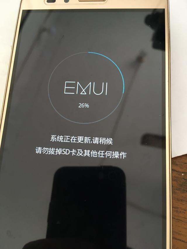 游戏卡重启就好了_手机一进游戏卡顿重启_电脑重启后游戏变卡