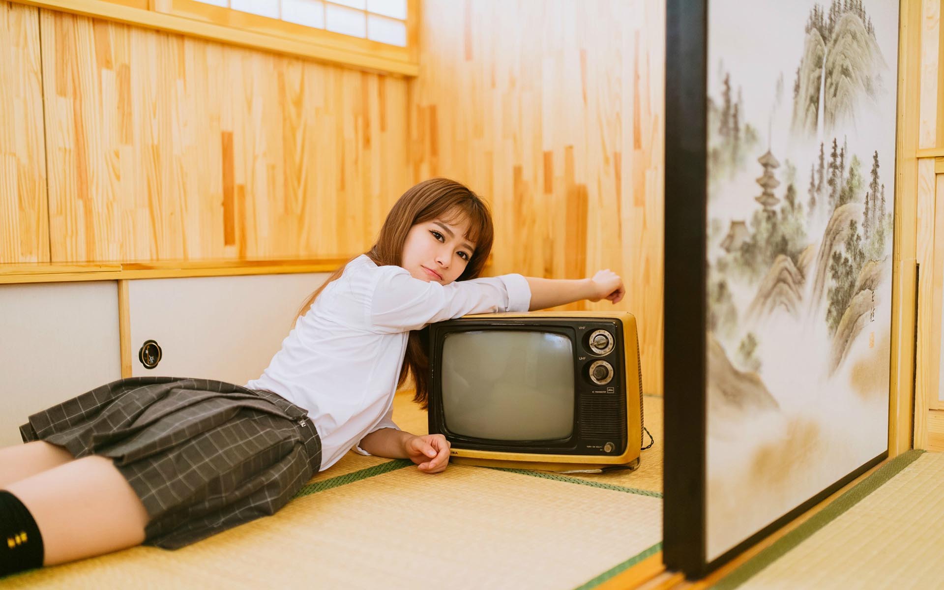 制服美女手机游戏_制服美女手机游戏大全_制服游戏是什么意思