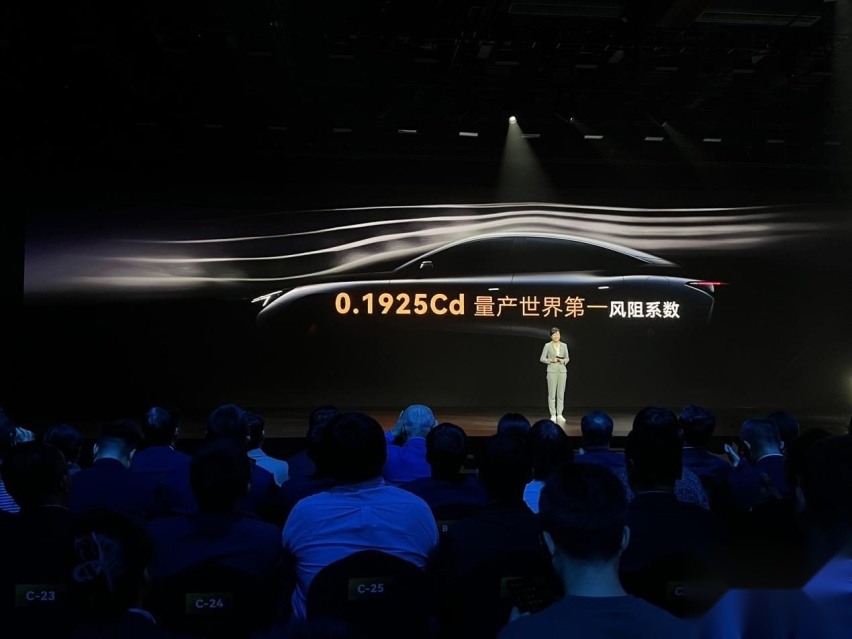 四月上班_婚姻登记处周末上班吗_上班图片