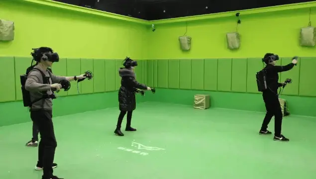 手机游戏有什么好玩的_手机游戏有黑边无法全屏_手机有vr游戏吗