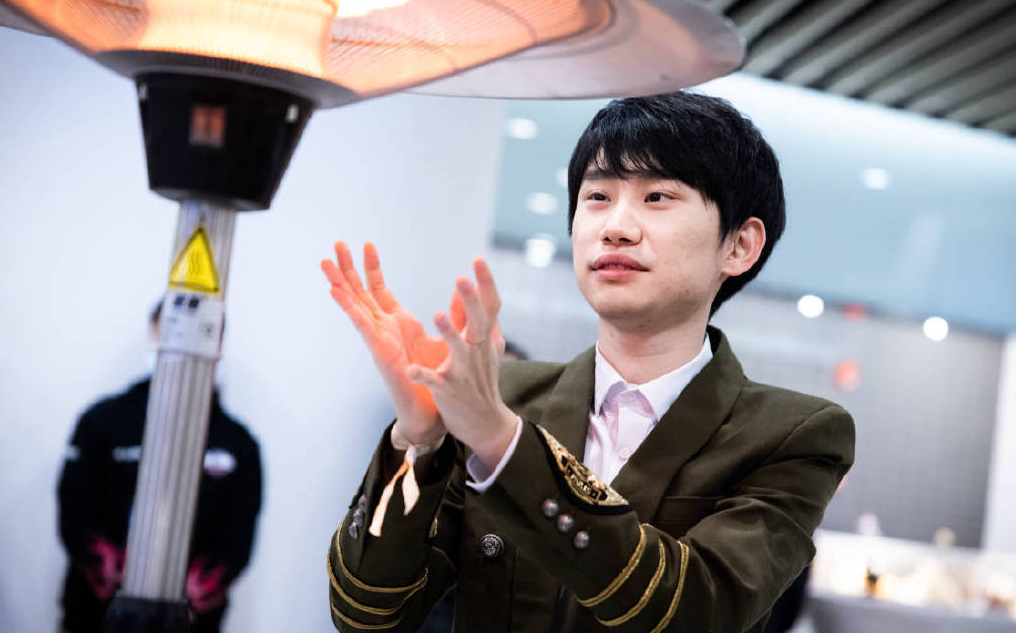 手机游戏切屏掉线怎么办_手机玩游戏切屏掉线_手机游戏切屏后游戏不运行