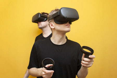 适合手机体感游戏软件_手机秒变体感游戏机有哪些_手机体感游戏app