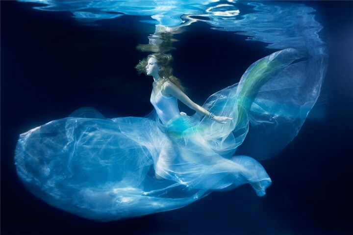 女生部里的秘密_女生部里的秘密_女生部里的秘密