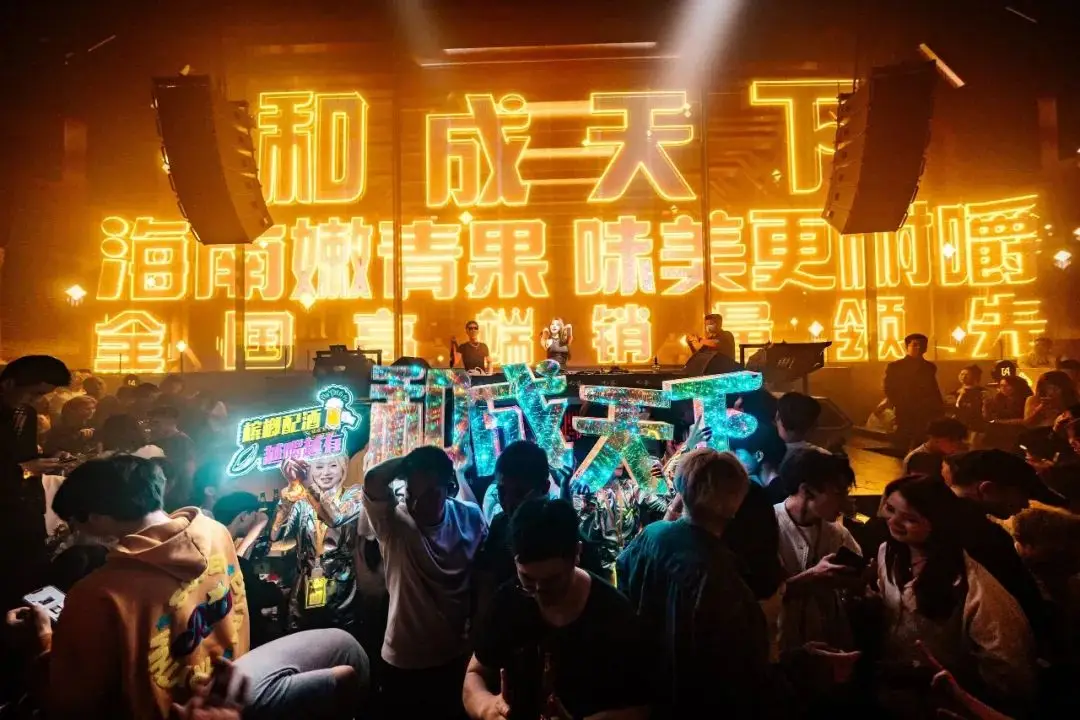 手机射击游戏多人模式：社交狂欢与热血竞技的完美结合