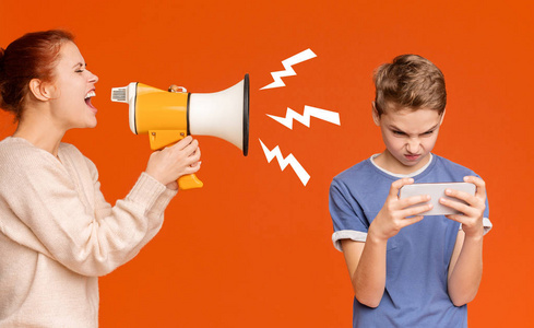 夹启动文件手机游戏怎么删除_夹启动文件手机游戏怎么关闭_手机怎么启动游戏文件夹