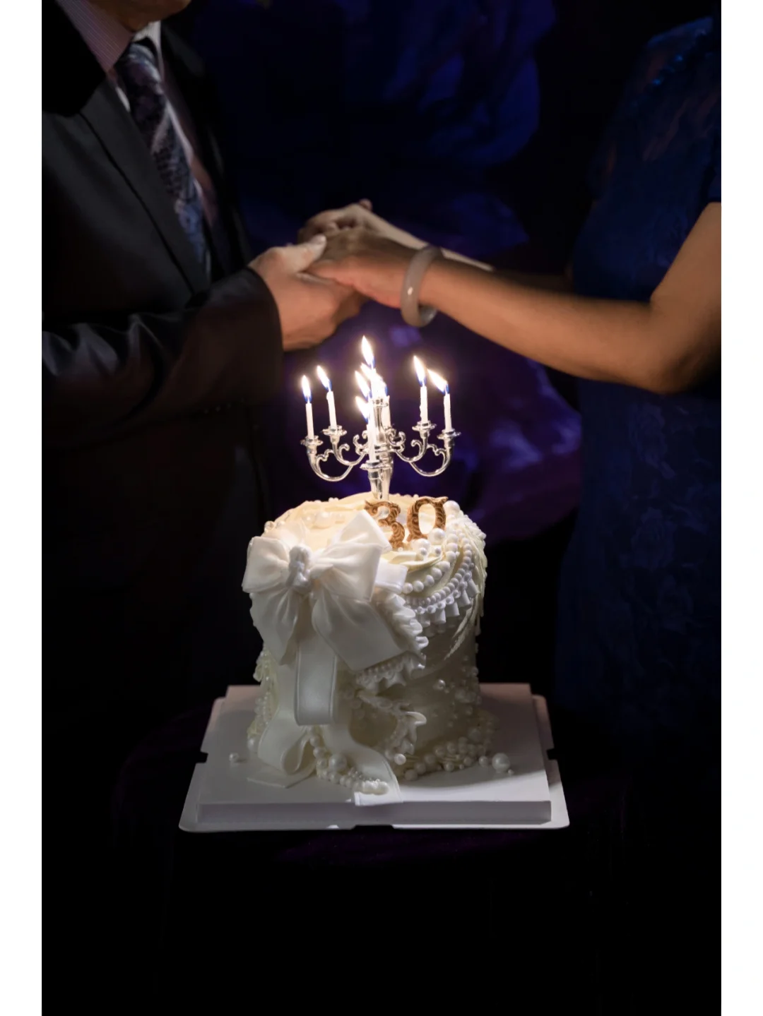 白凤_白凤乌骨鸡图片_白凤饮多少钱一盒