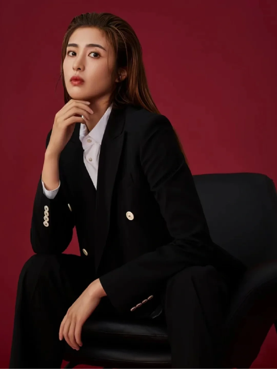 女足玩手机游戏视频_国足手游_手机玩女足游戏